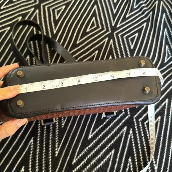 talbots woven leather italian made shoulder bag in chocolate brown and espresso - Picture 9 of 9